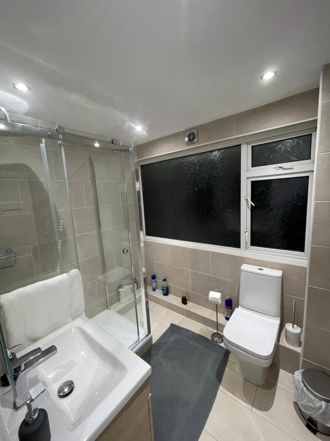 Tilbury Docks Rooms For Short Letting Buitenkant foto